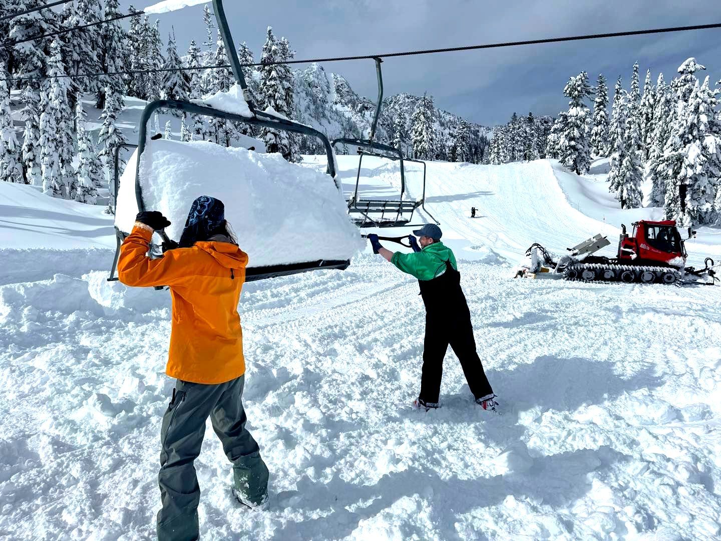 Most snow in one year, world record in Mount Baker, Washington