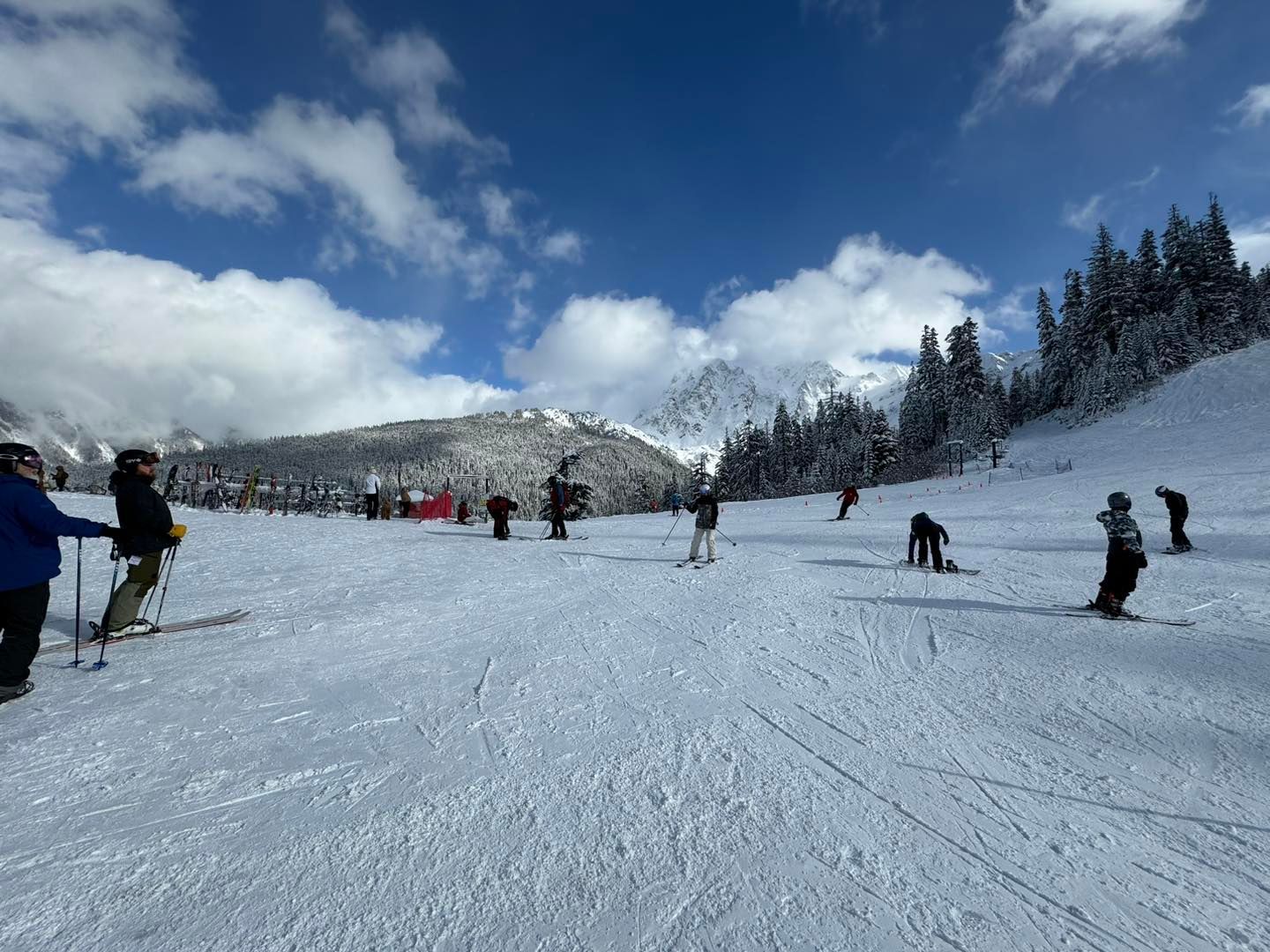 Most snow in one year, world record in Mount Baker, Washington