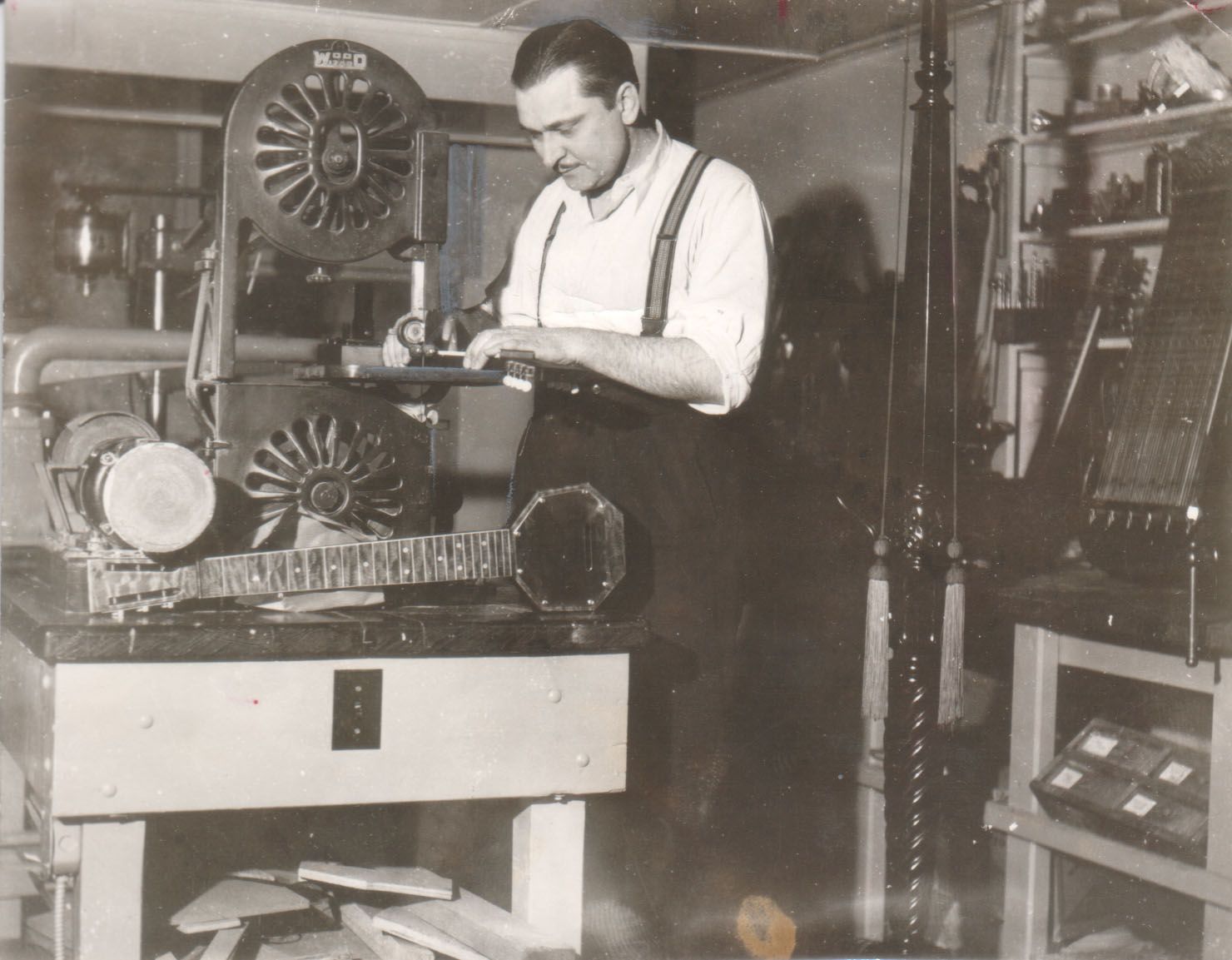 World's First Bass Guitar, world record in Seattle, Washington