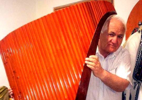 World's Largest Pan Flute, world record set by Ştefan Popescu