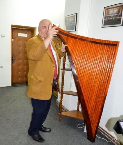 World's Largest Pan Flute, world record set by Ştefan Popescu