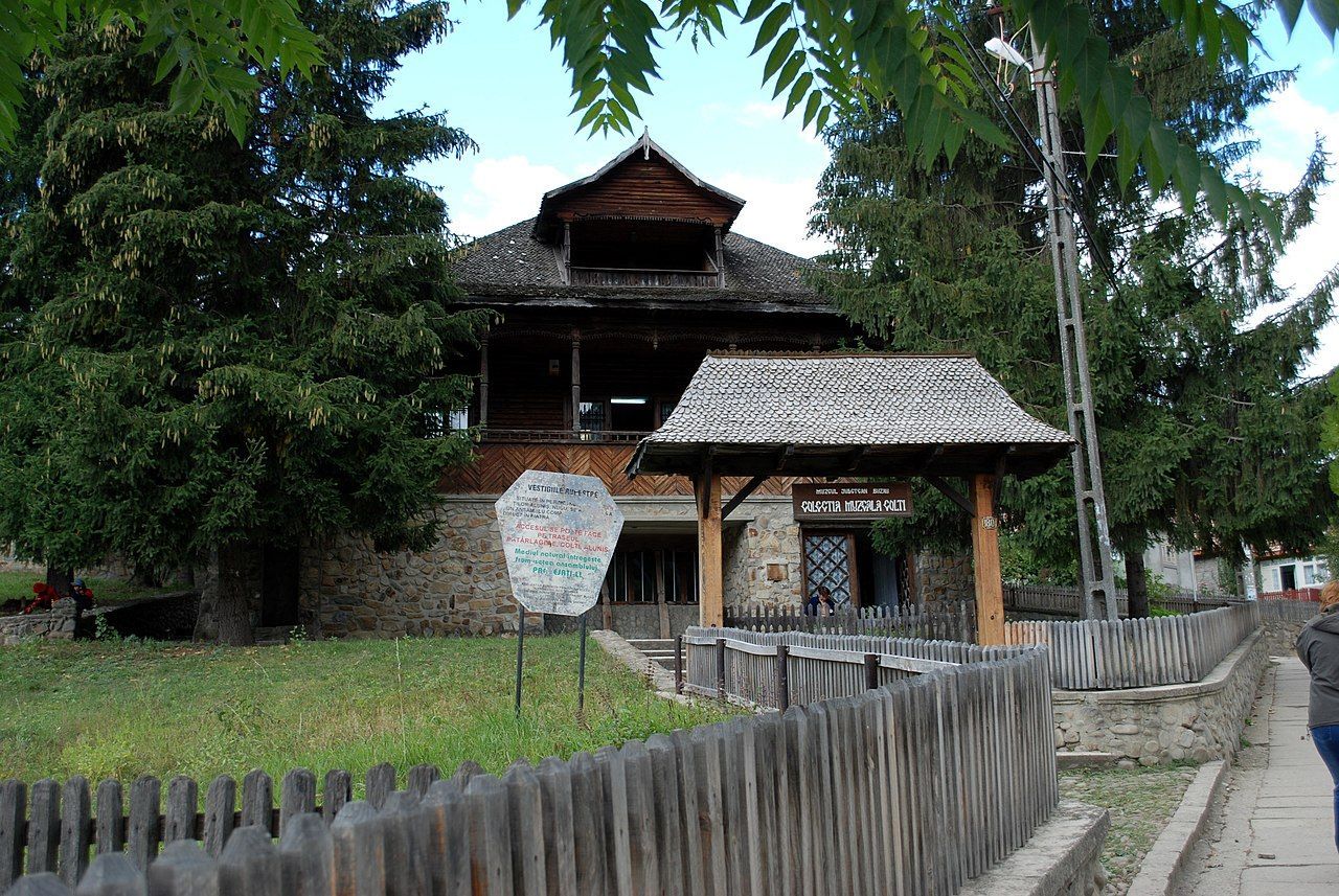 World's Largest Black Amber (Rumanit), world record in Buzau, Romania
