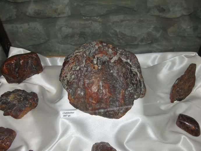 World's Largest Rumanit Amber Nugget, world record in Buzau, Romania