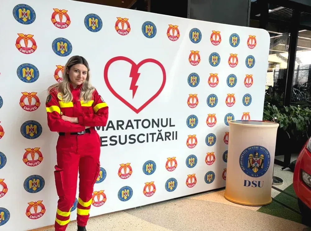 World's Youngest Certified Female Paramedic, Bianca Maria Oană sets world record