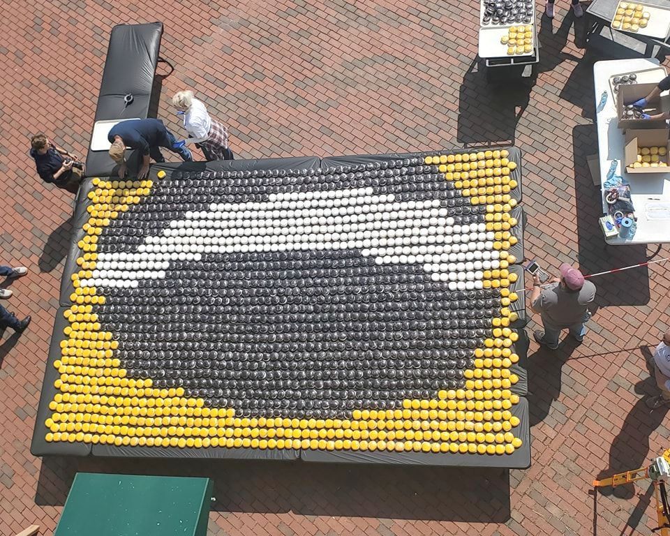 Longest line of whoopie pies, world record in Portland, Maine, United States