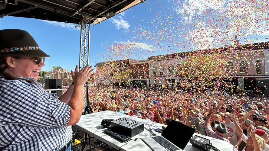 World's Largest Polka Dance, world record in Monroe, Wisconsin
