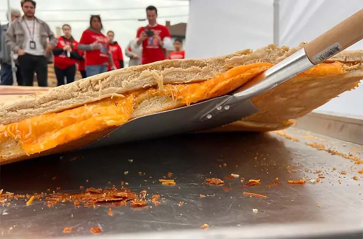 World's Largest Grilled Cheese Sandwich, world record set in Milwaukee, Wisconsin
