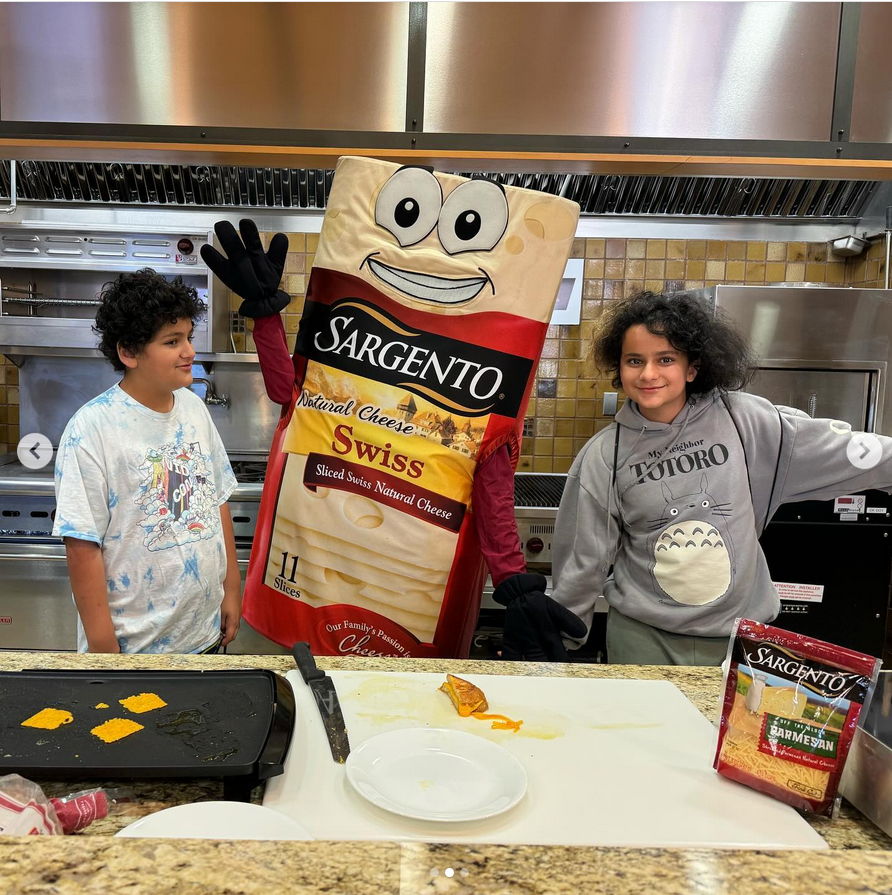 World's Largest Grilled Cheese Sandwich, world record set in Milwaukee, Wisconsin
