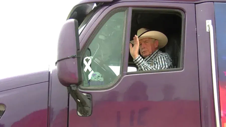 World's Oldest Truck Driver, world record set by Doyle Archer
