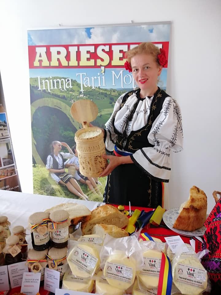 World's Most Traditional Products Available Commercially, world record in Arieseni, Romania