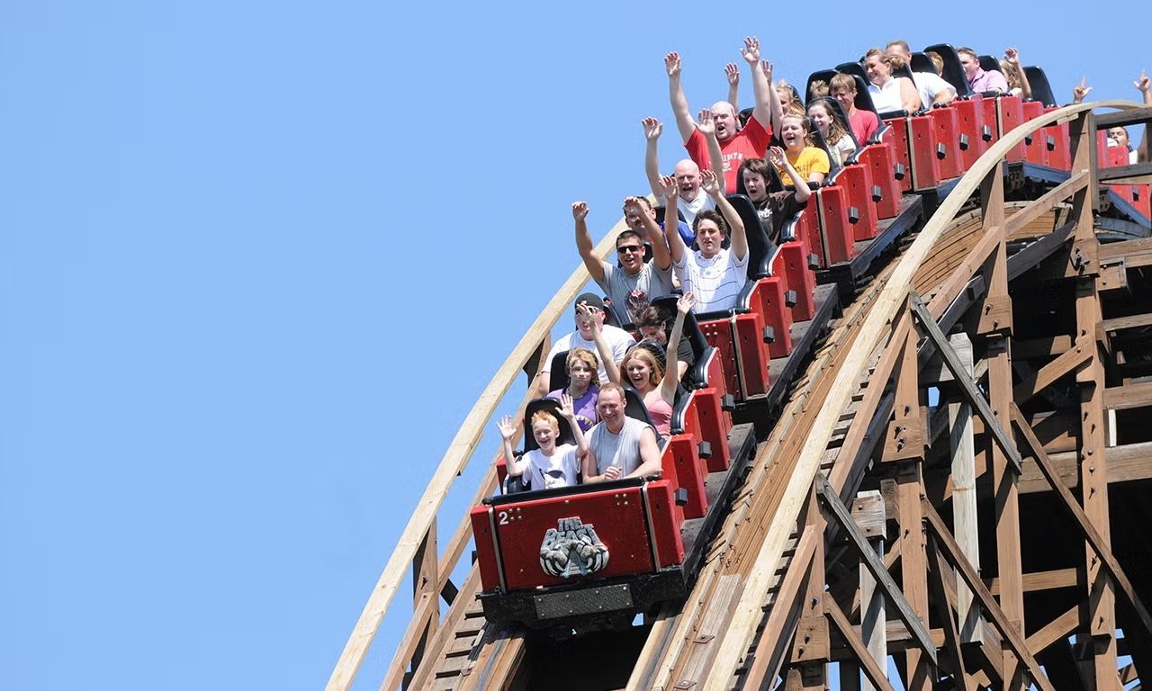 World’s Longest Wooden Roller Coaster, world record set in Mason, Ohio