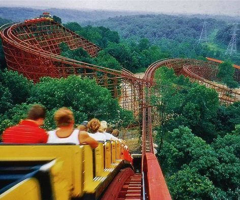 World’s Longest Wooden Roller Coaster, world record set in Mason, Ohio