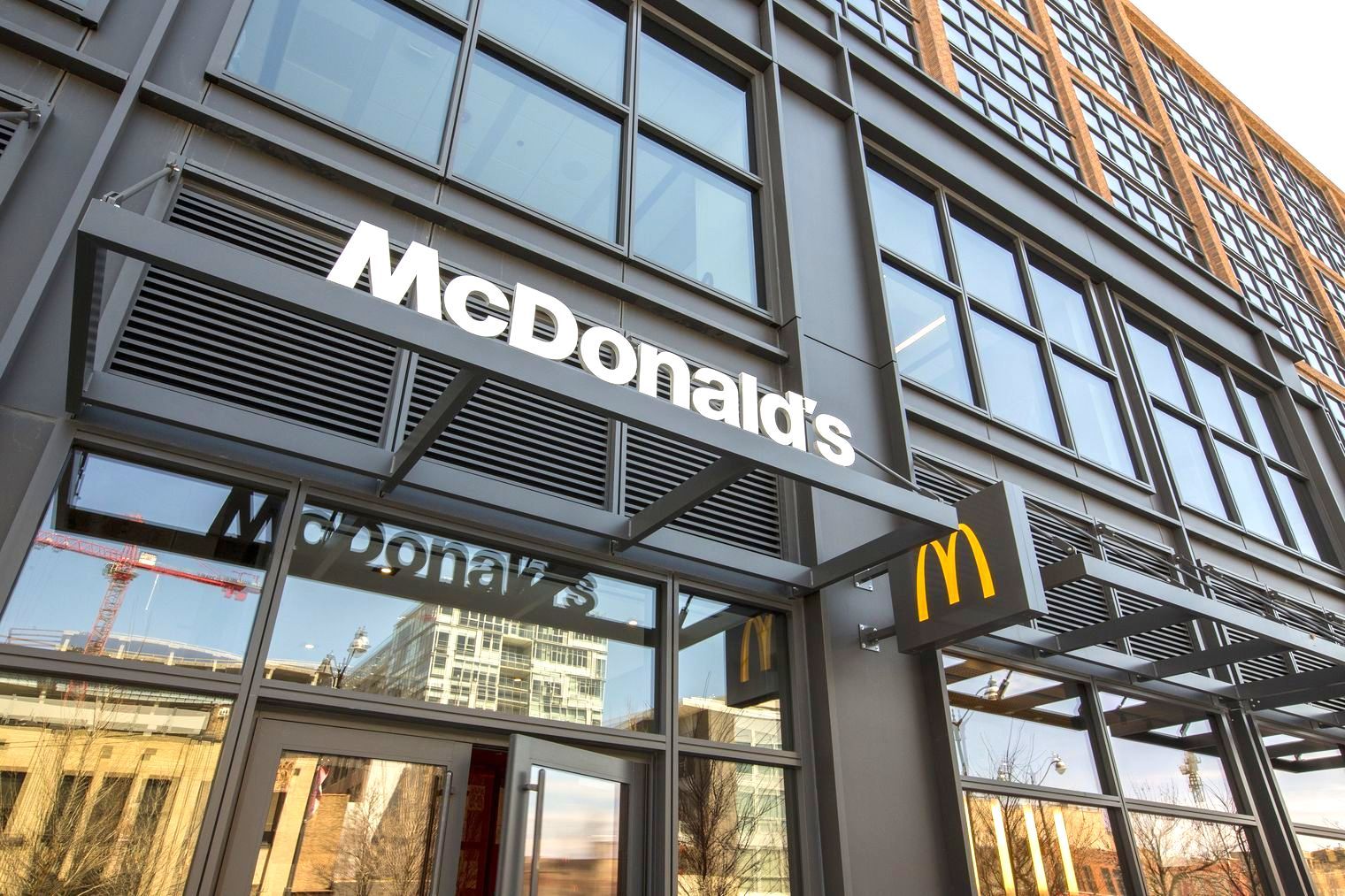 World's Largest Fast Food Restaurant Chain, world record set by McDonald's