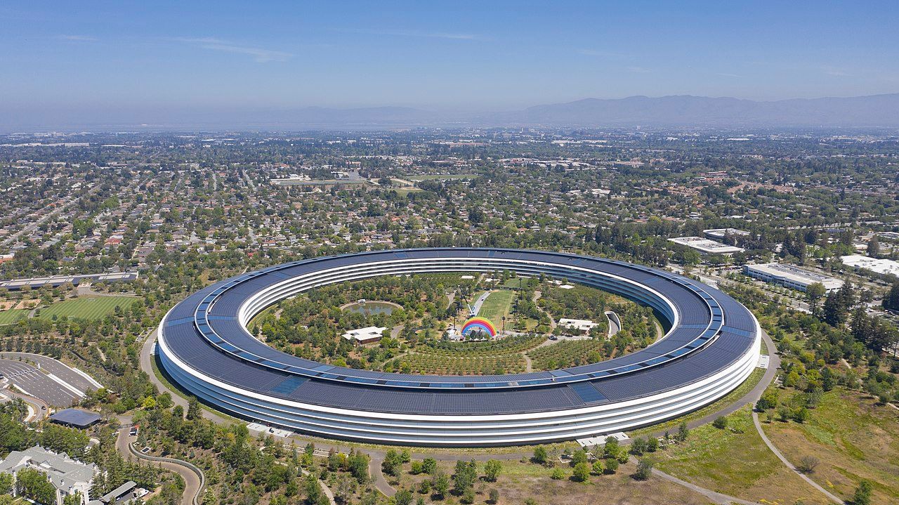 World's Largest Technology Company by Revenue, world record set by Apple Inc.
