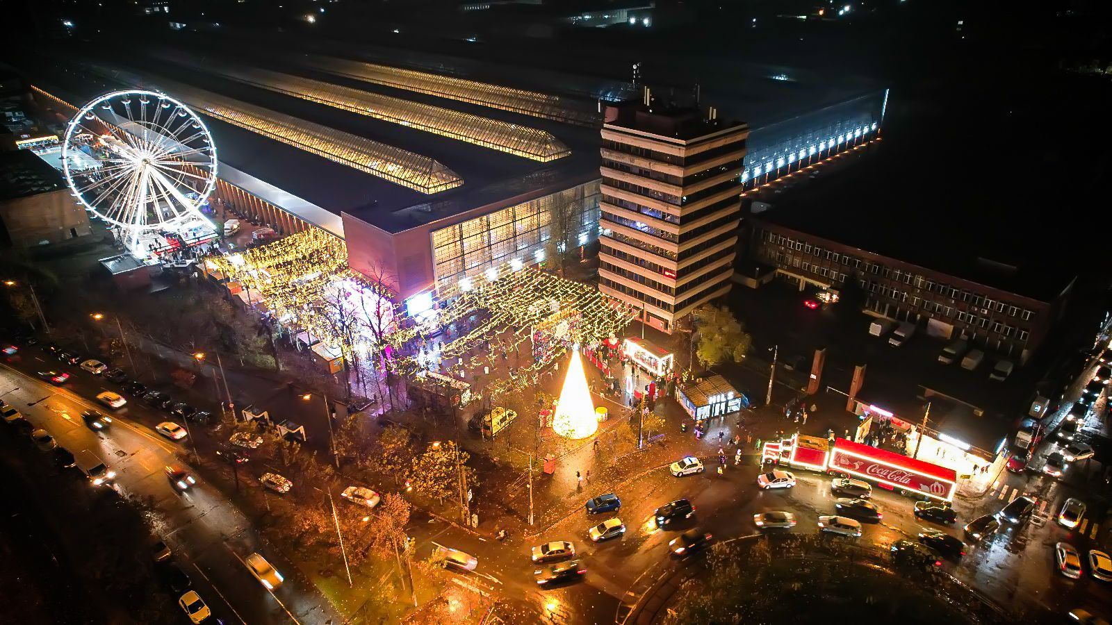 World's Largest Indoor and Outdoor Christmas Market, Laminor Winter Wonderland sets world record