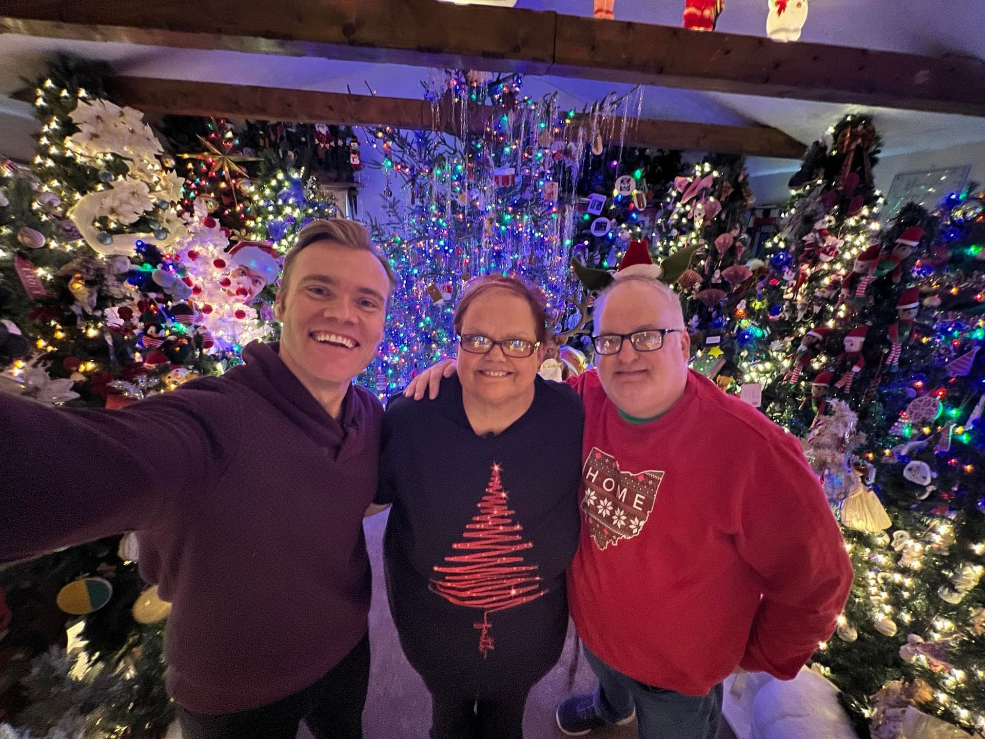 Most decorated Christmas trees in one house, Barbara Hardesty sets world record
