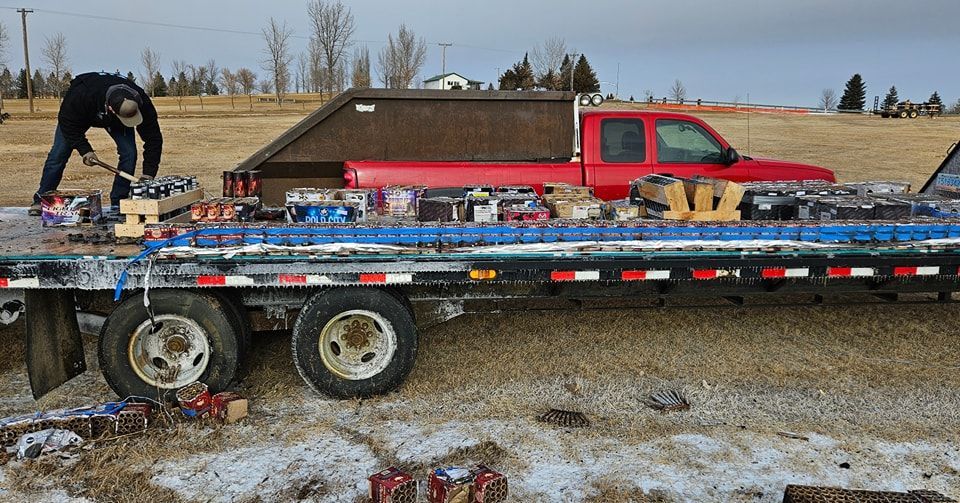 Twelve Largest Firework Shells Launched Simultaneously in a Display, world record set in Mott, North Dakota