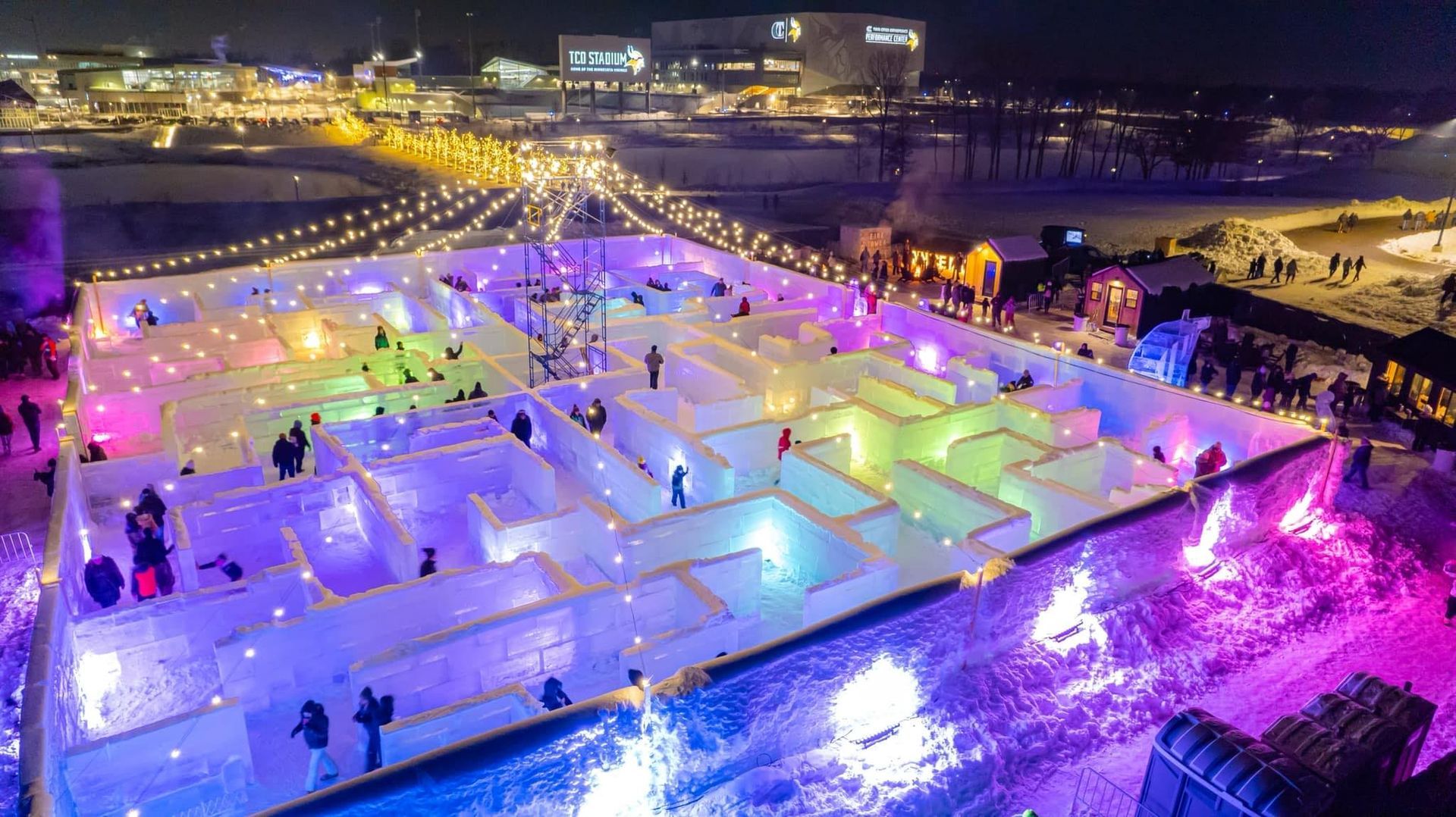 World's Largest Ice Maze, world record set in Eagan, Minnesota