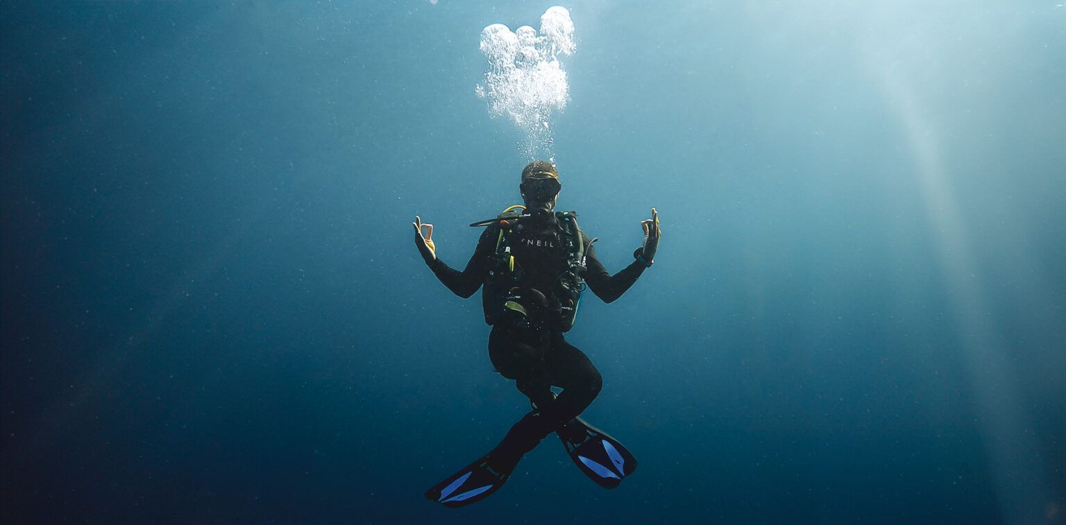 Fastest Scuba Dive Across All Seven Continents, Barrington Scott sets world record