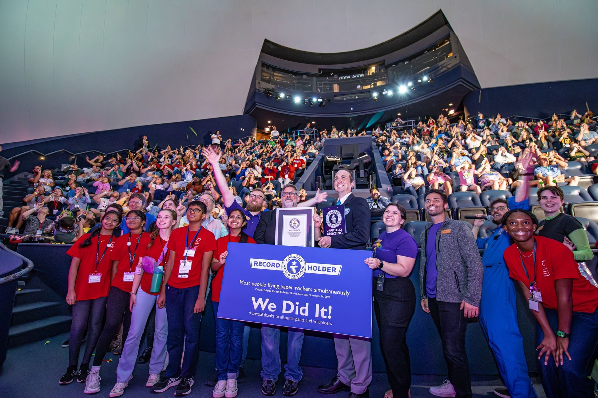 Most people flying paper rockets simultaneously, world record set in Orlando, Florida