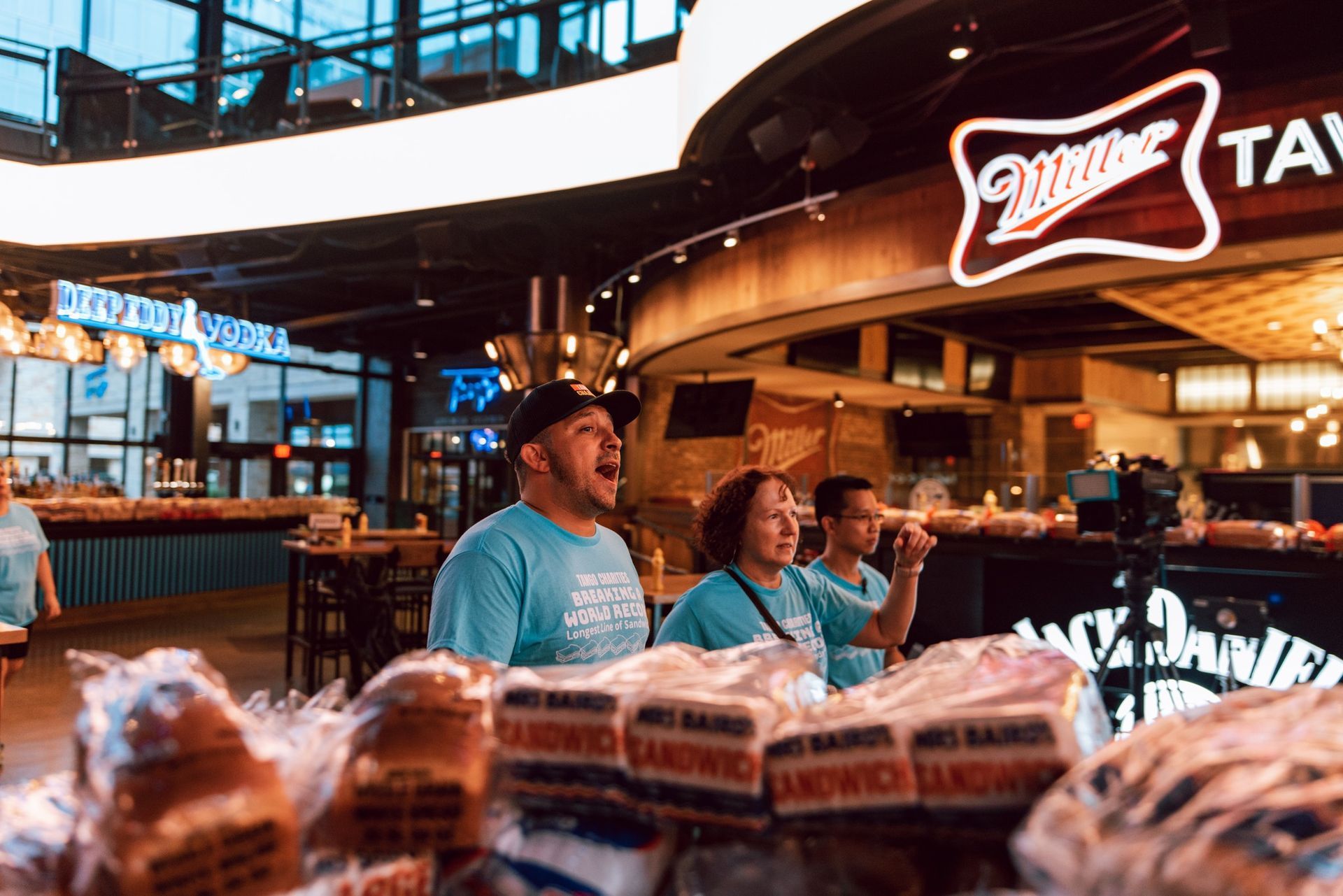 Longest line of sandwiches, world record set in Arlington, Texas
