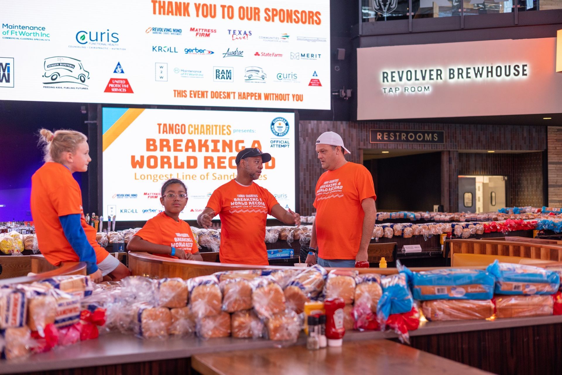 Longest line of sandwiches, world record set in Arlington, Texas
