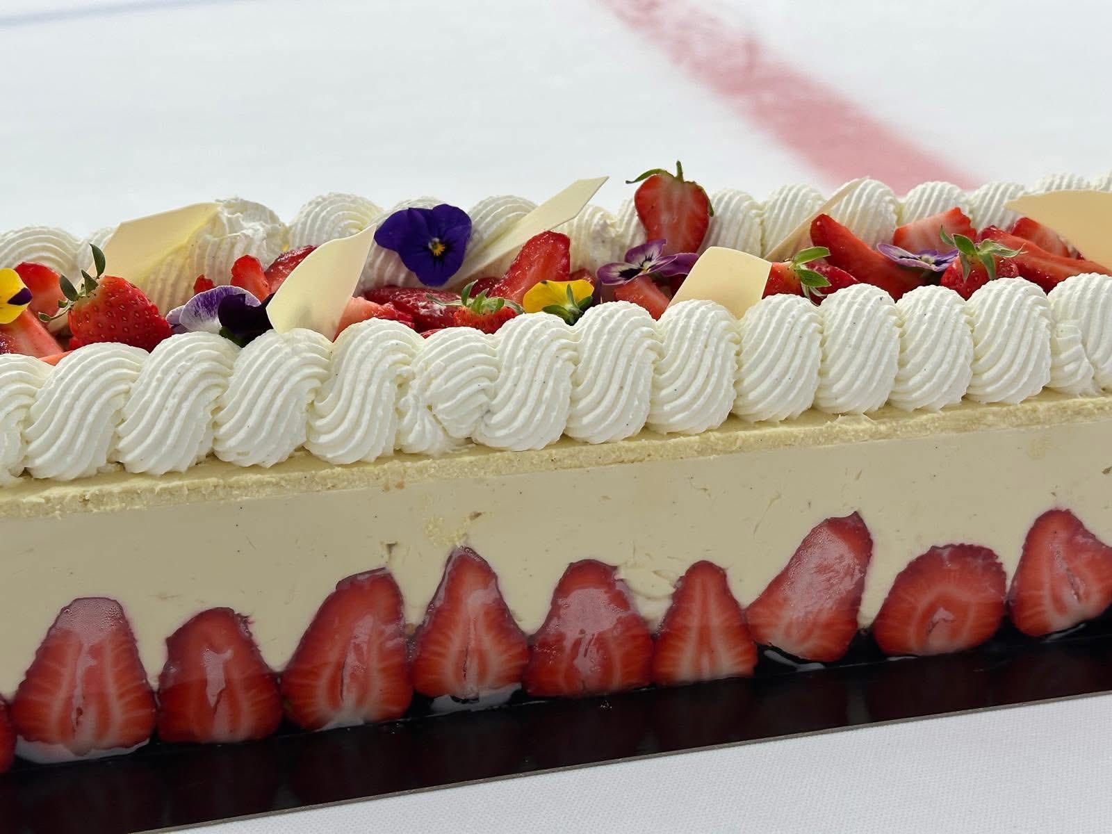 World's Longest Strawberry Cake, world record set in Argenteuil, France World's Longest Strawberry Cake, world record set in Argenteuil, France
