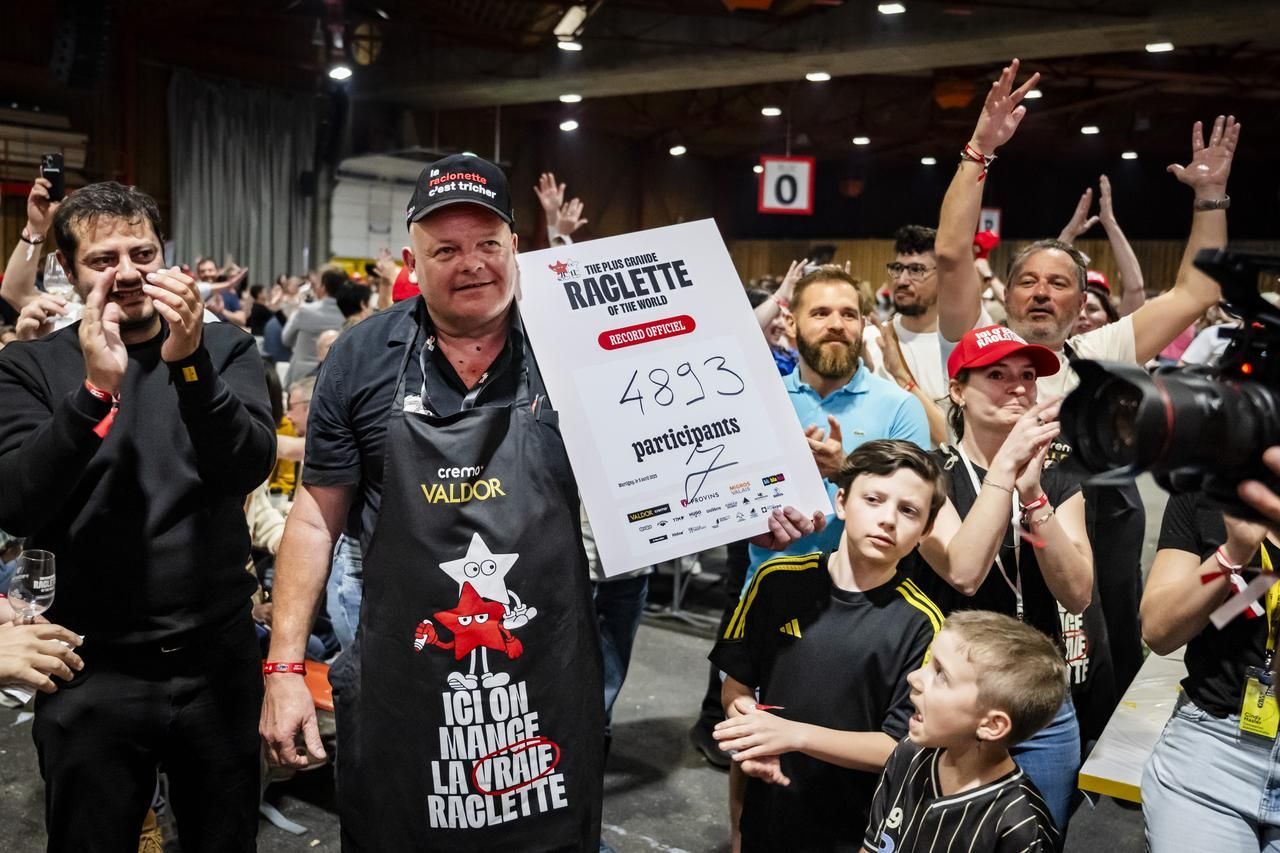 World's Largest Raclette, world record set in Martigny, Switzerland World's Largest Raclette, world record set in Martigny, Switzerland