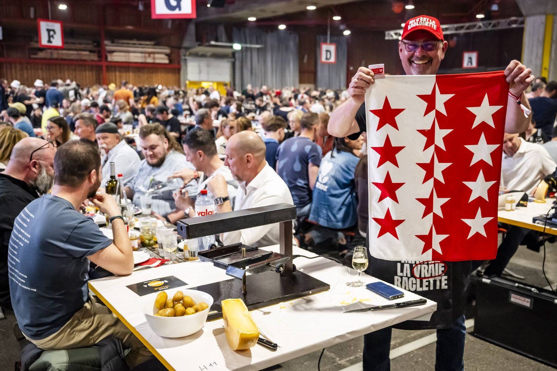 World's Largest Raclette, world record set in Martigny, Switzerland World's Largest Raclette, world record set in Martigny, Switzerland