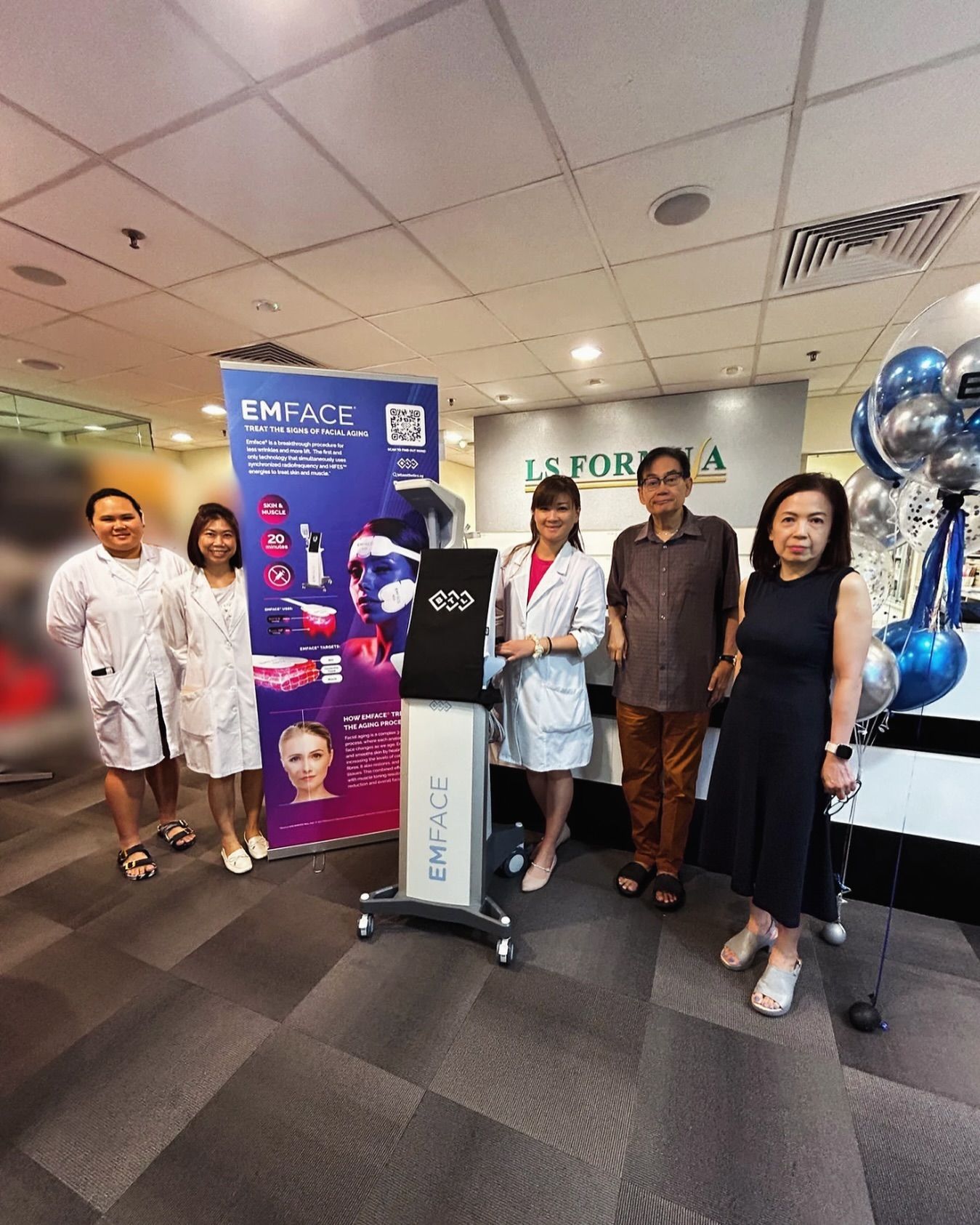 World’s First Needle-Free Procedure Targeting Deep Facial Muscles and Skin, EMFACE® sets world record