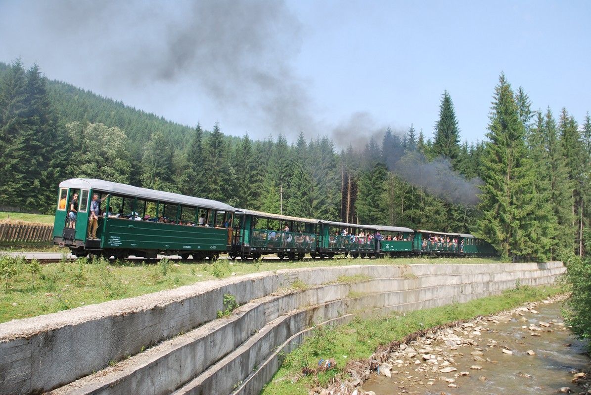 World's oldest steam train still in regular service, world record in Suceava County, Romania
