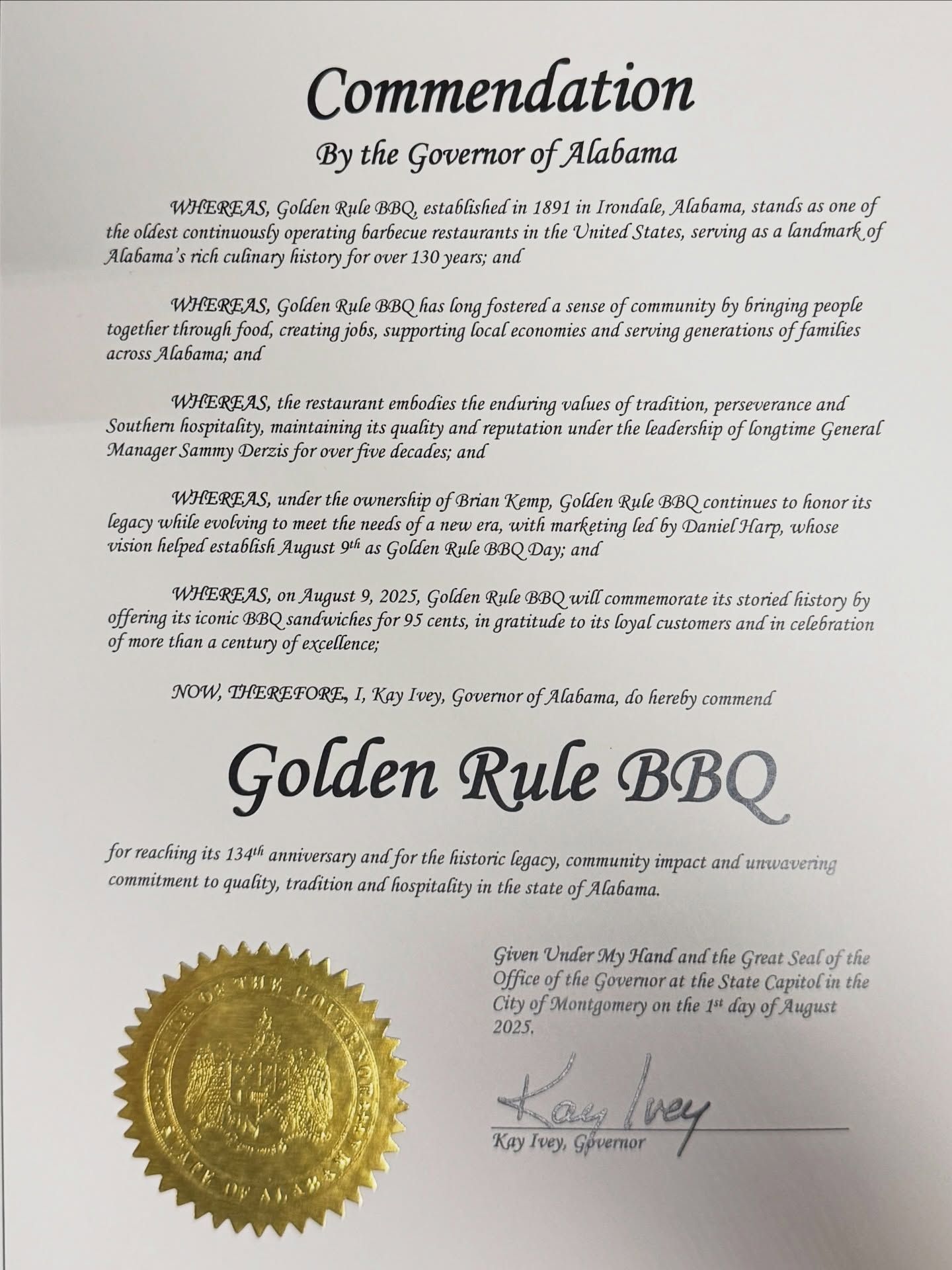 Most pulled pork sandwiches served in 8 hours, world record set in Irondale, Alabama Most pulled pork sandwiches served in 8 hours, world record set in Irondale, Alabama