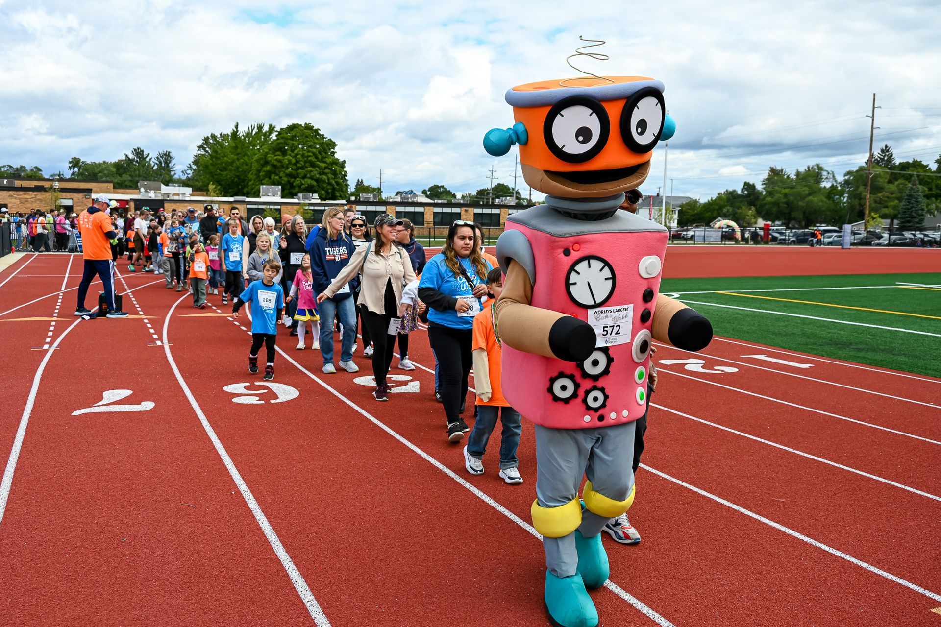 World's Largest Cake Walk, world record set in Grand Rapids, Michigan