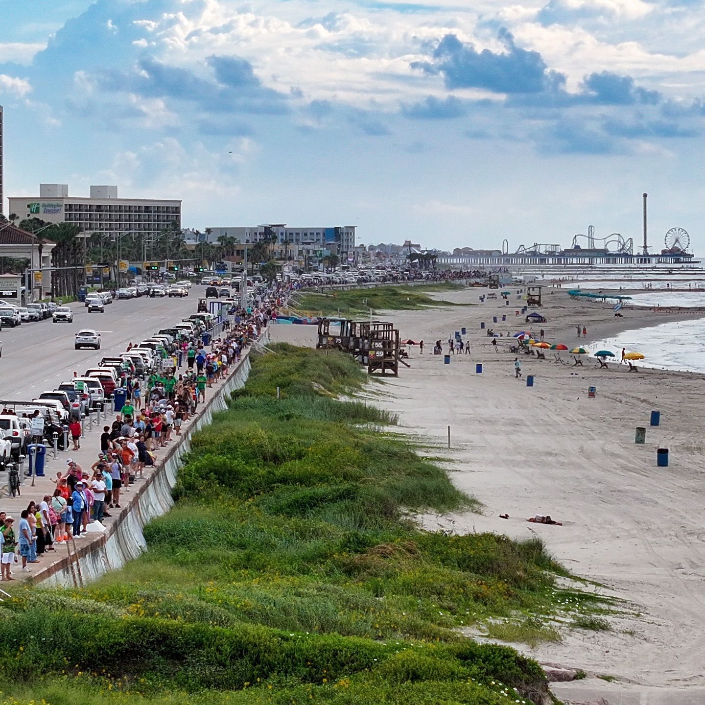 World's Longest Walkway, world record in in Galveston, Texas