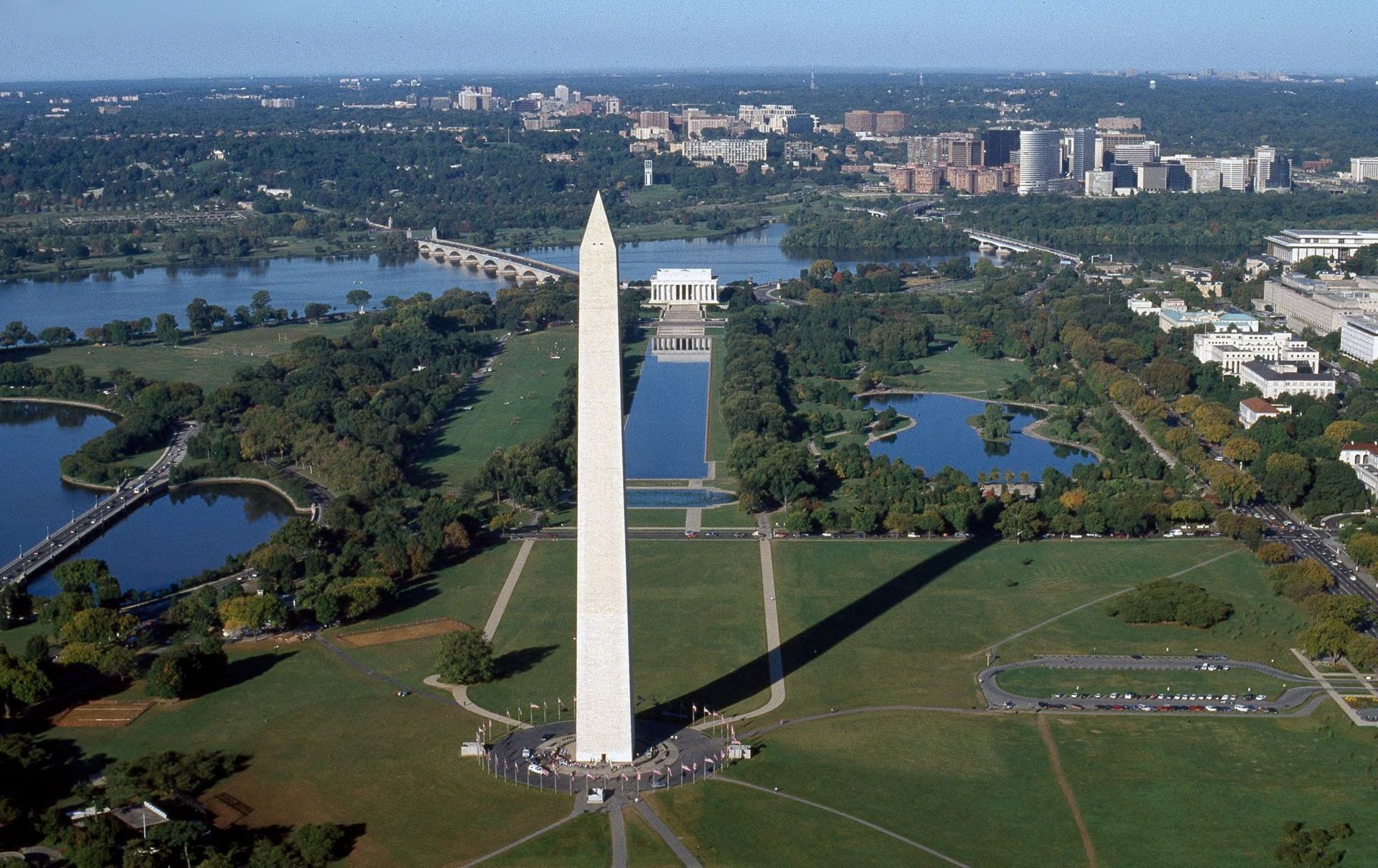 World's Tallest Obelisk, world record set by the Washington Monument World's Tallest Obelisk, world record set by the Washington Monument