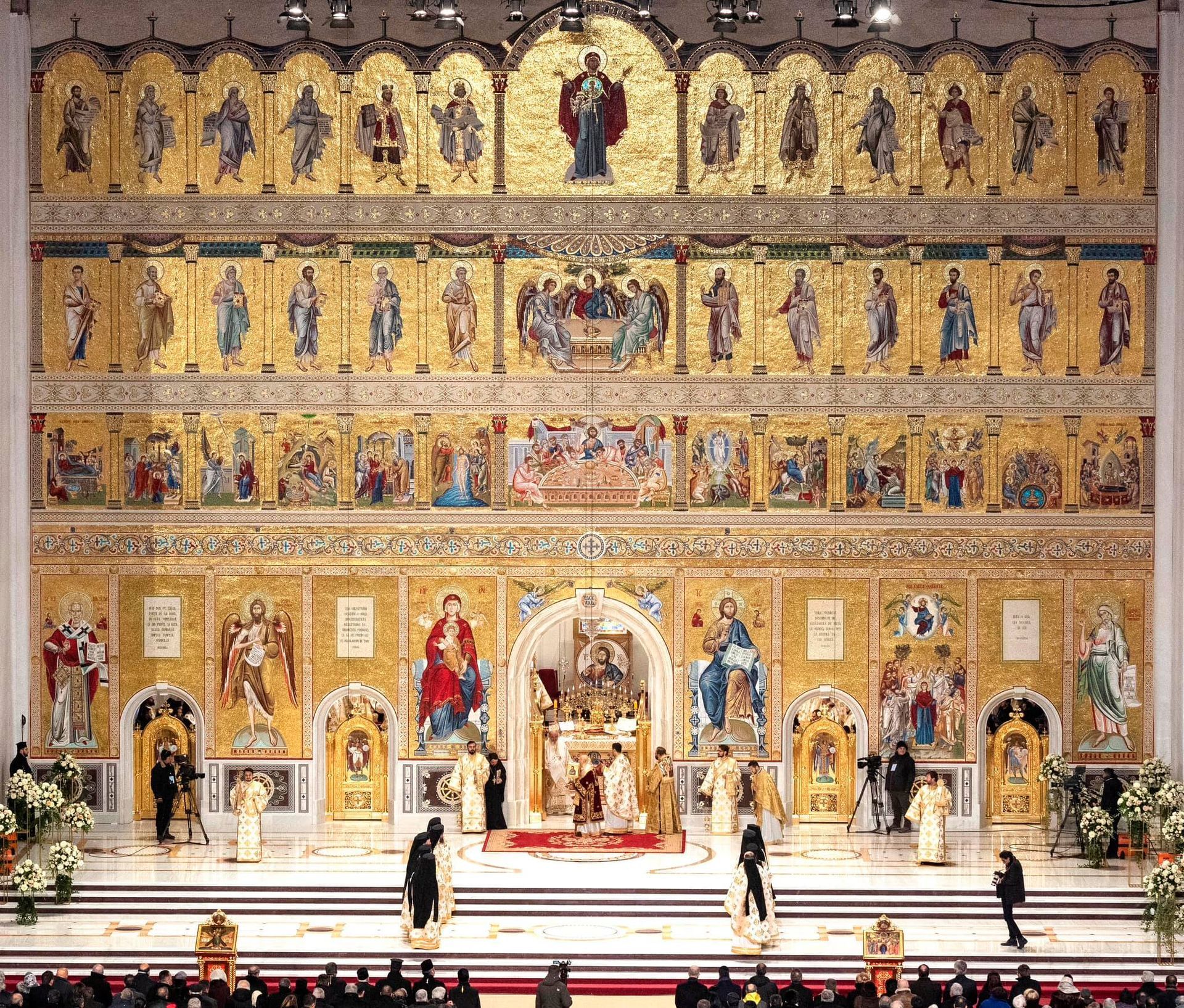 World's Largest Orthodox Cathedral, world record in Bucharest, Romania