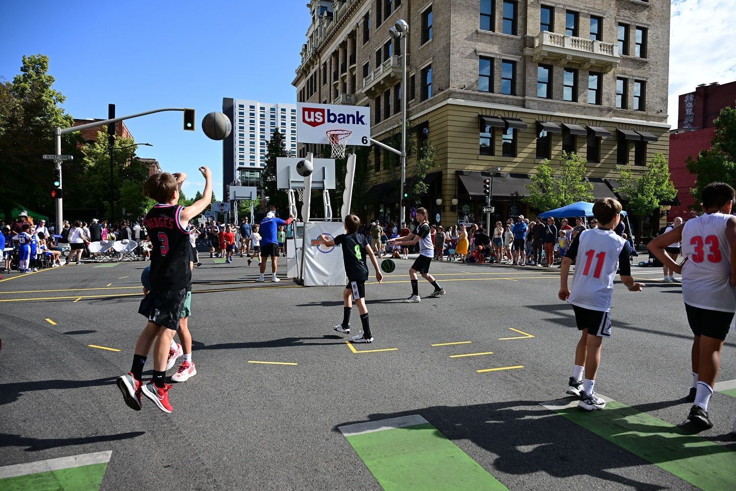 World's largest outdoor 3-on-3 basketball tournament, world record in Spokane, Washington

