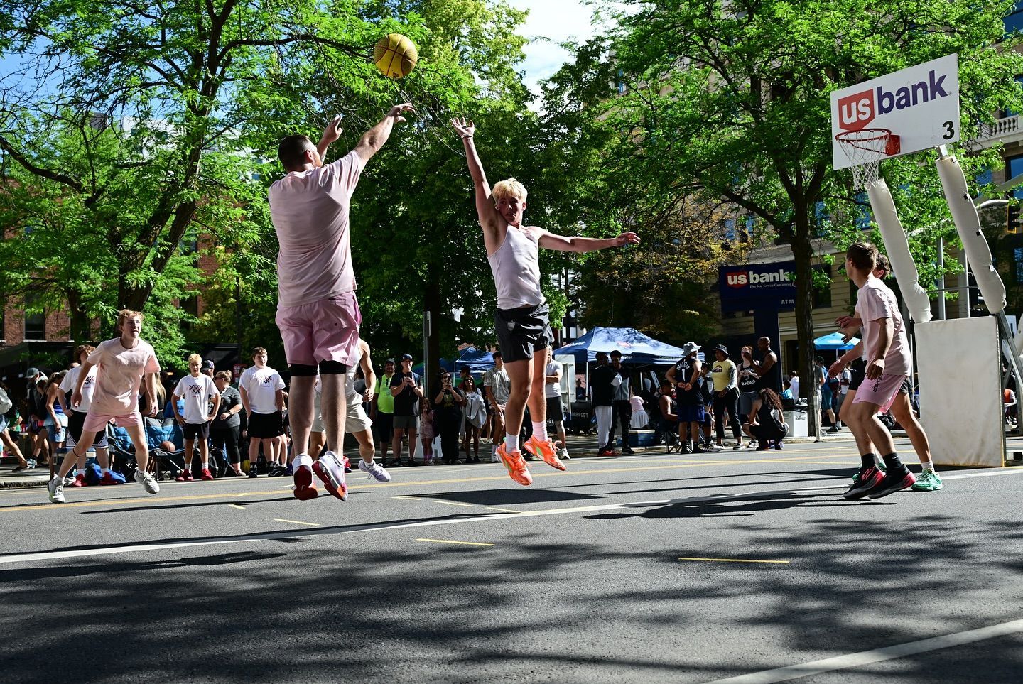 World's largest outdoor 3-on-3 basketball tournament, world record in Spokane, Washington
