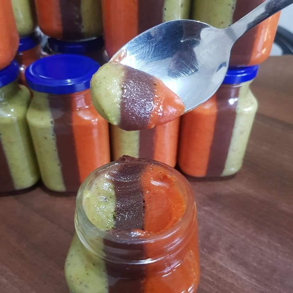 World's first honey jar with three vertical layers, world record in Botosani, Romania
