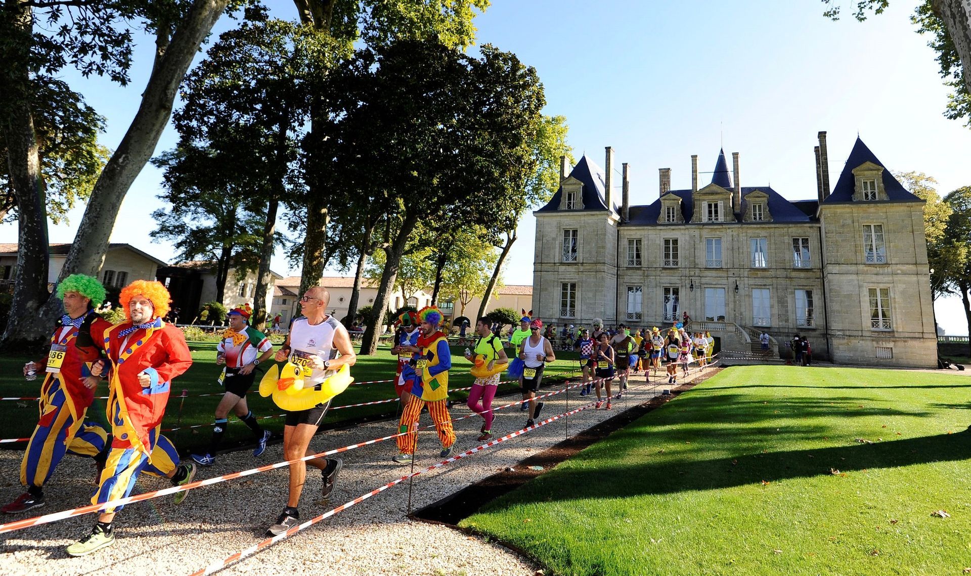 World's Booziest Marathon, the Marathon du Medoc sets world record
