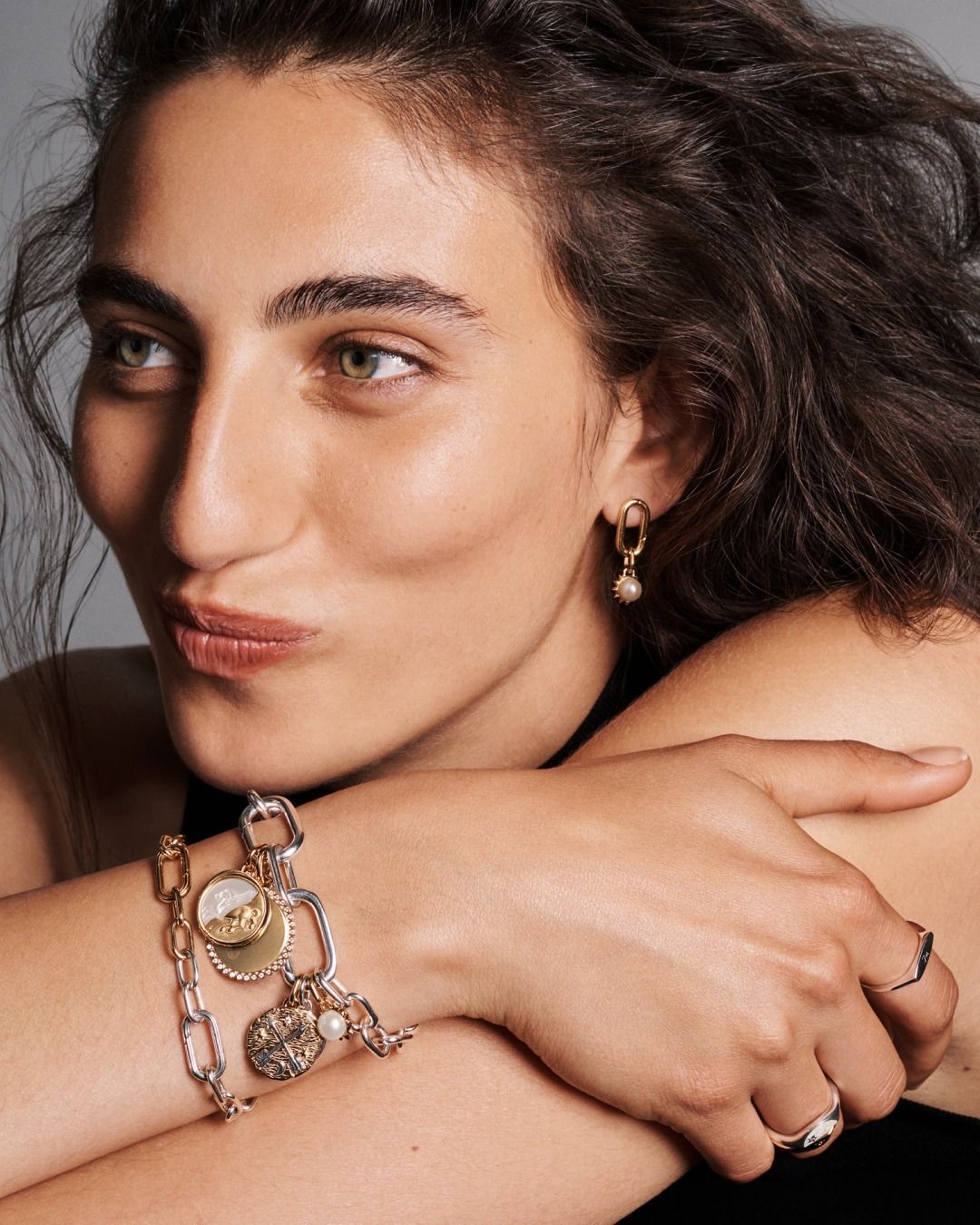 World's Largest Jewelry Brand, world record set by Pandora
