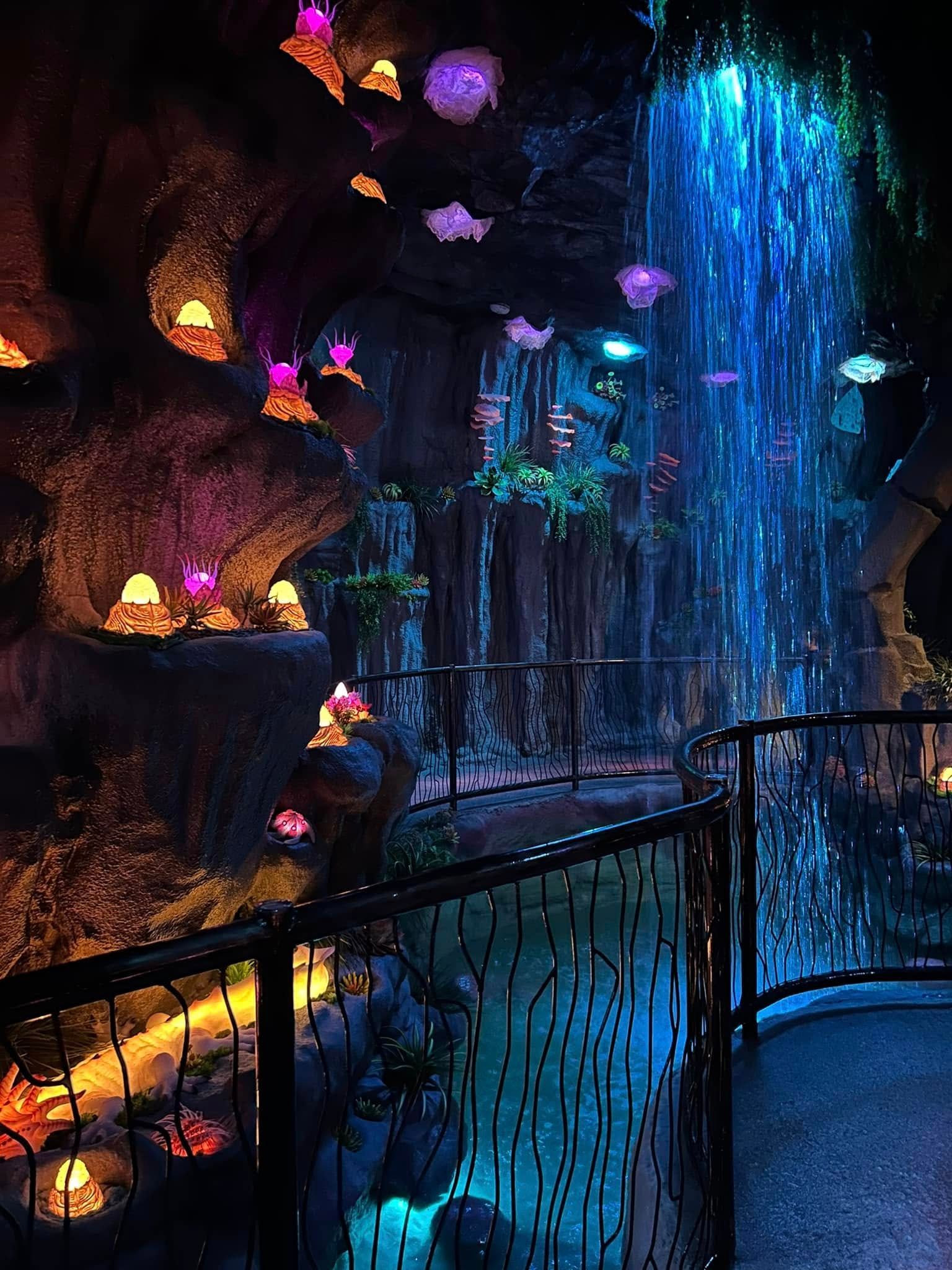 World’s Largest Indoor Cloud Ceiling, world record in Orem, Utah World’s Largest Indoor Cloud Ceiling, world record in Orem, Utah