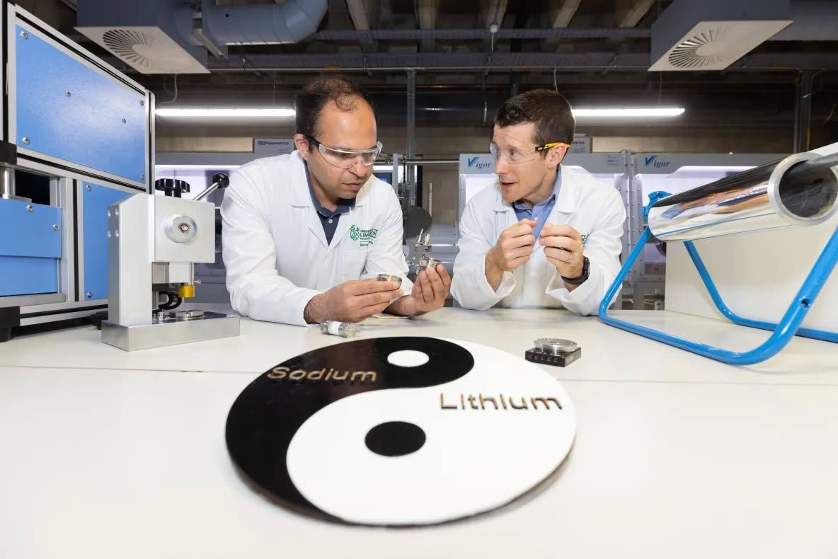 World’s first full-cell dual-cation battery, world record in Limerick, Ireland World’s first full-cell dual-cation battery, world record in Limerick, Ireland