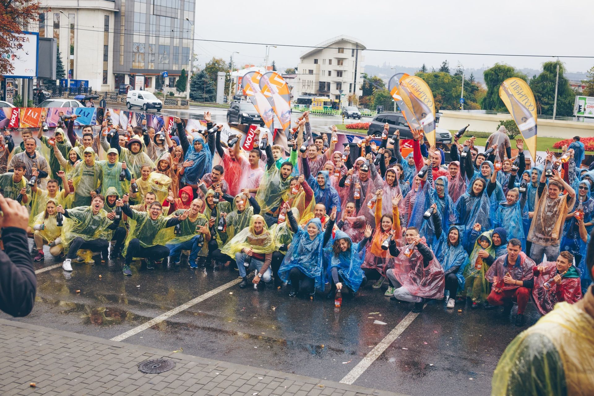 Largest champagne / sparkling wine fight: world record in Iasi, Romania Largest champagne / sparkling wine fight: world record in Iasi, Romania