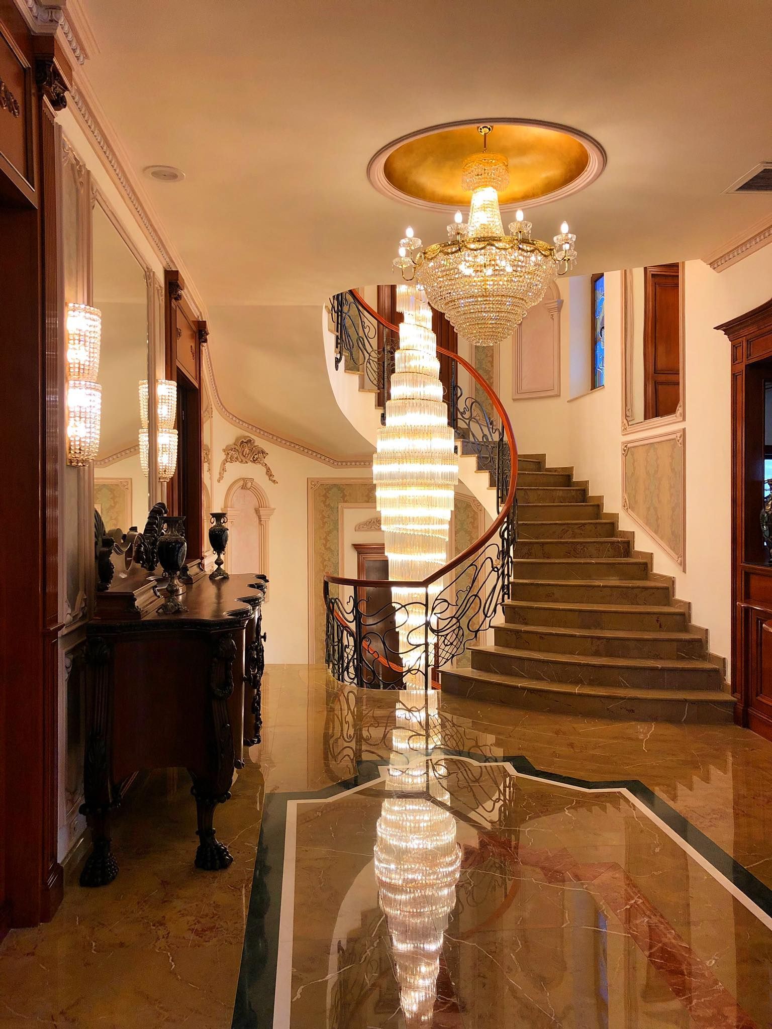 World's Longest Murano chandelier in a hotel, world record in Bucharest, Romania World's Longest Murano chandelier in a hotel, world record in Bucharest, Romania