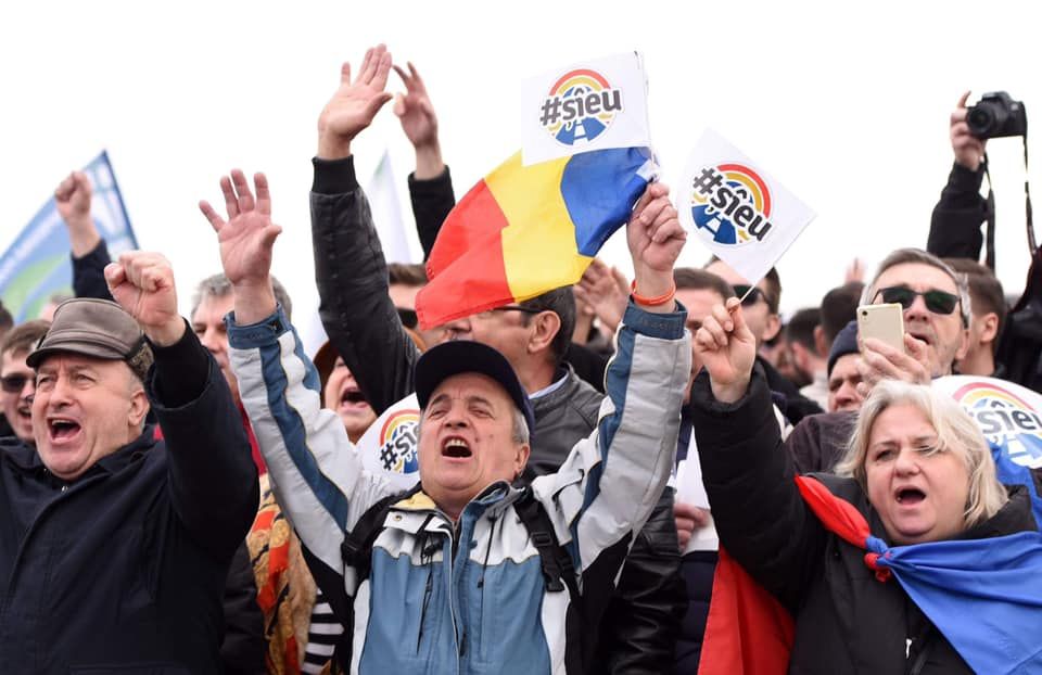 World's Shortest Highway, world record set by the one-meter highway
