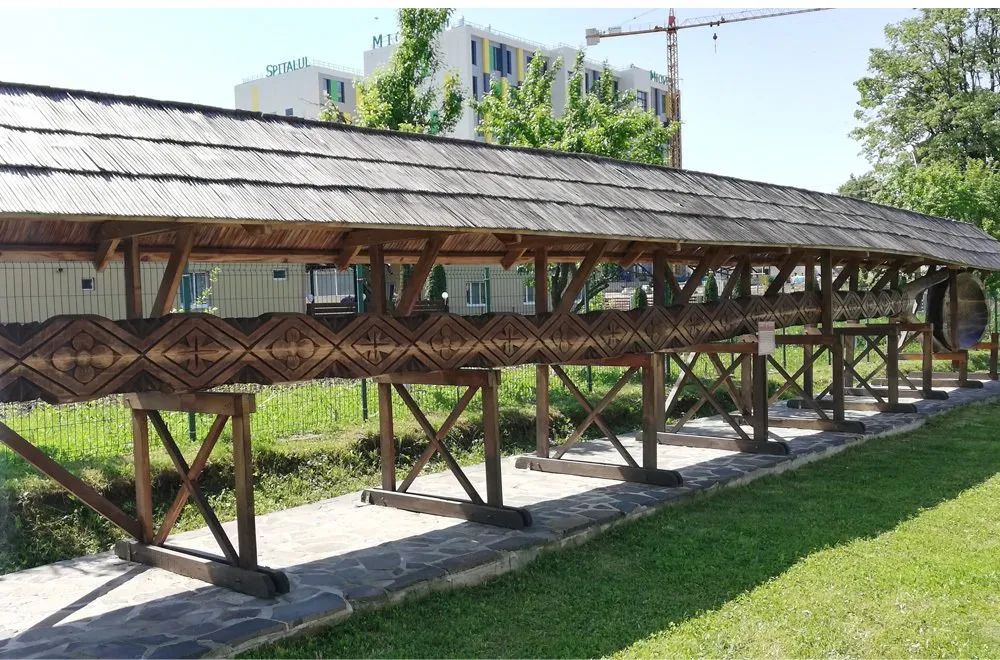 World's Longest Carved Wooden Spoon, world record in Mioveni, Romania
