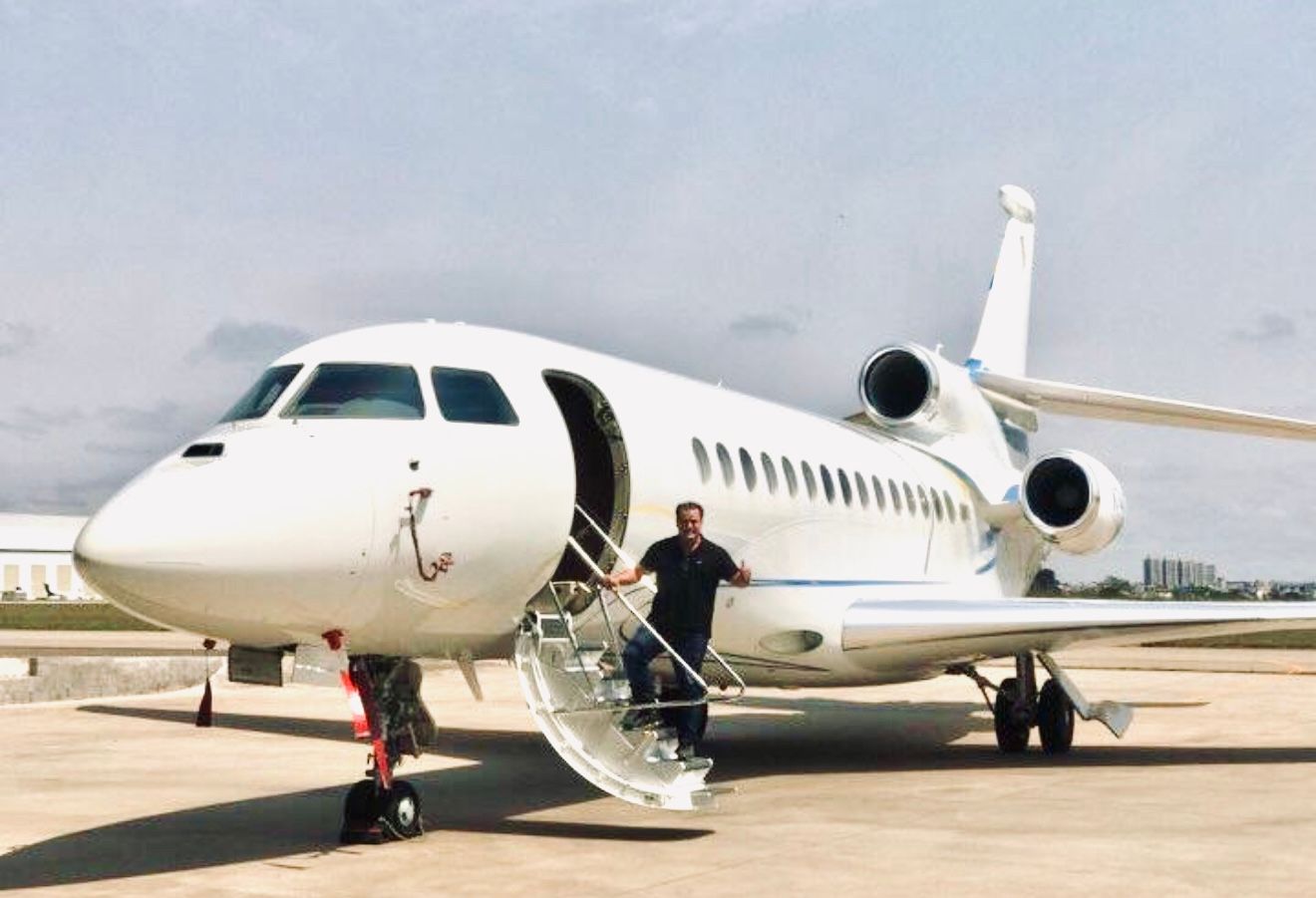 World’s youngest Transatlantic Jet Captain Pilot in Command, world record set by Captain Esteban Lop