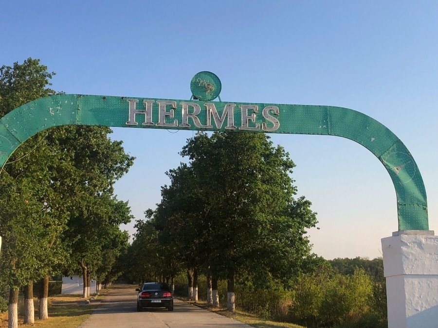 World's First Dallas TV Series Theme Park, Hermes Slobozia sets world record 

