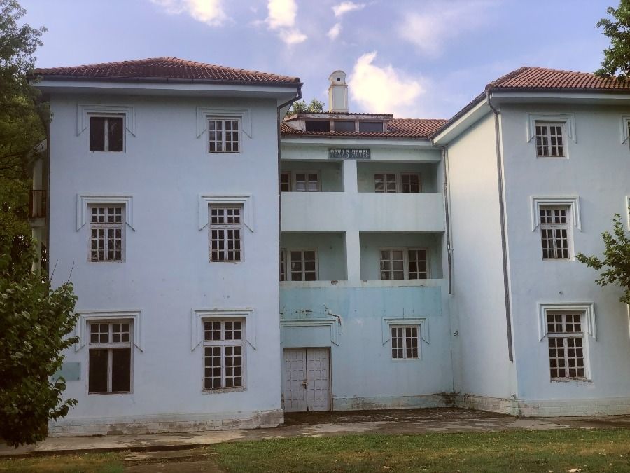 World's First Dallas TV Series Theme Park, Hermes Slobozia sets world record 
